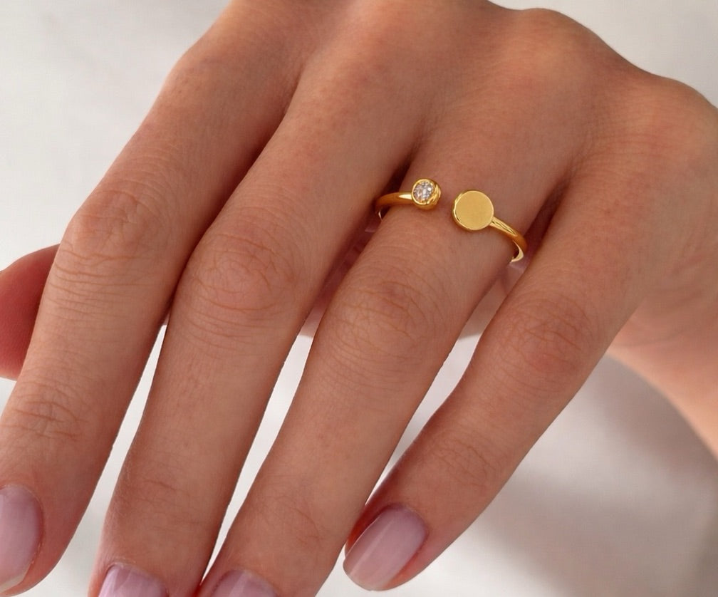 Circles gold